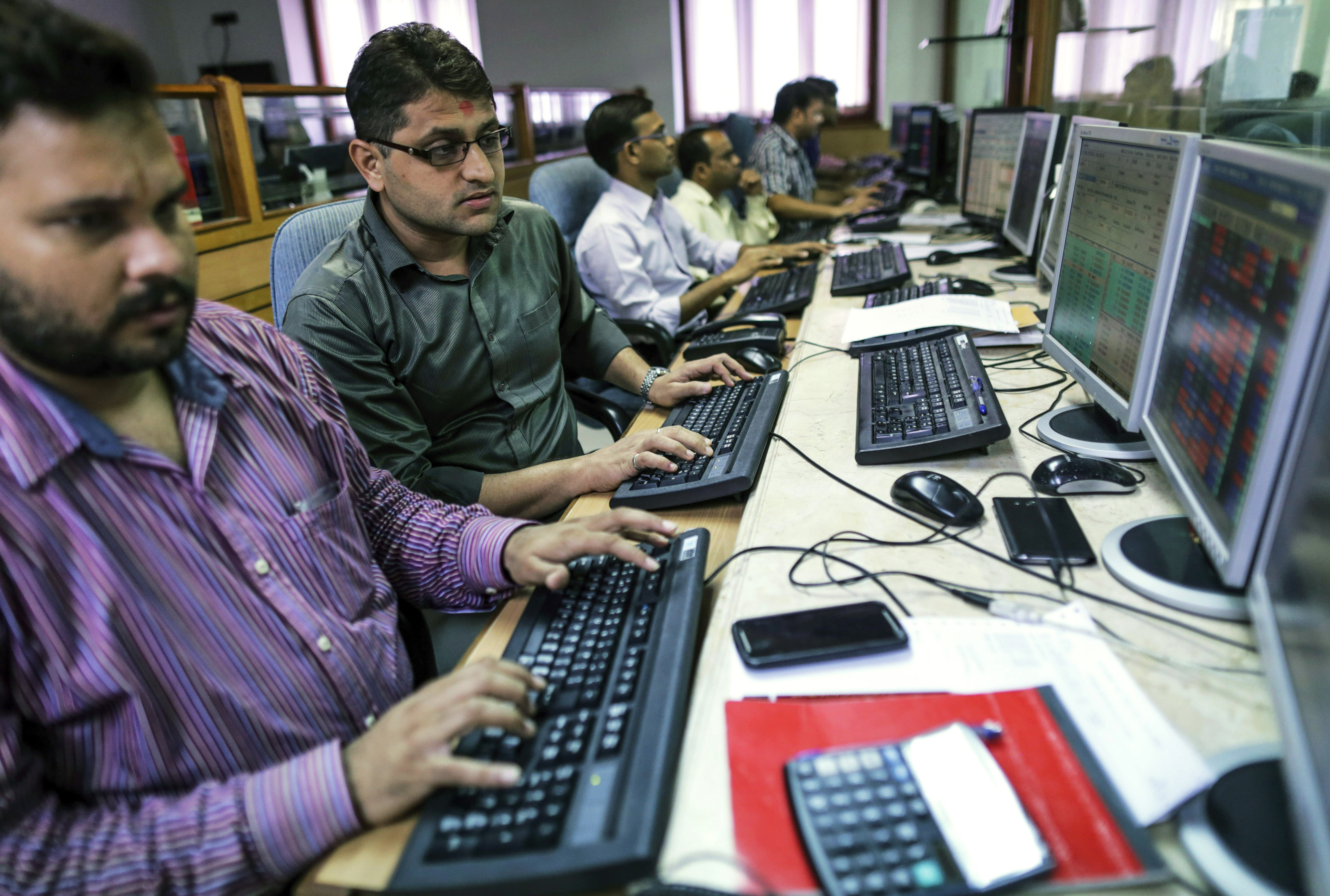 Sensex, Nifty Fall 6% In Feb F&O Series; Lupin, Dr Reddy’s Labs Top Losers